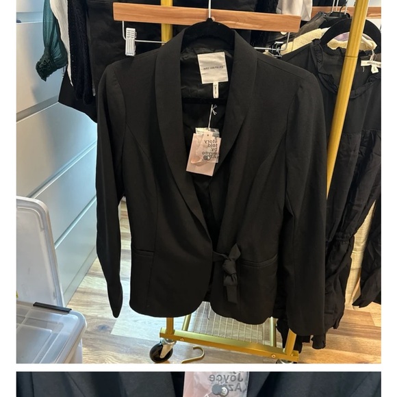 BUNDLE OF 5 ITEMS - Picture 11 of 11